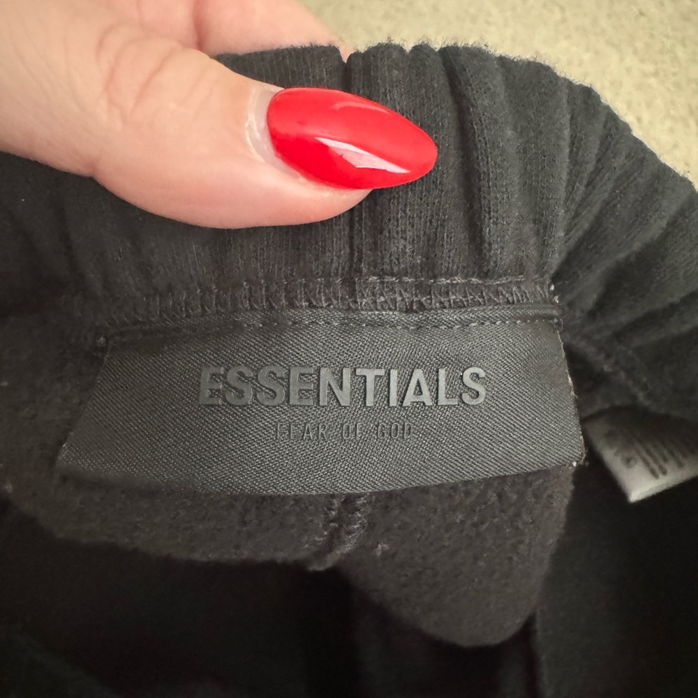 Essentials Men’s Extra Small Shorts - image 3